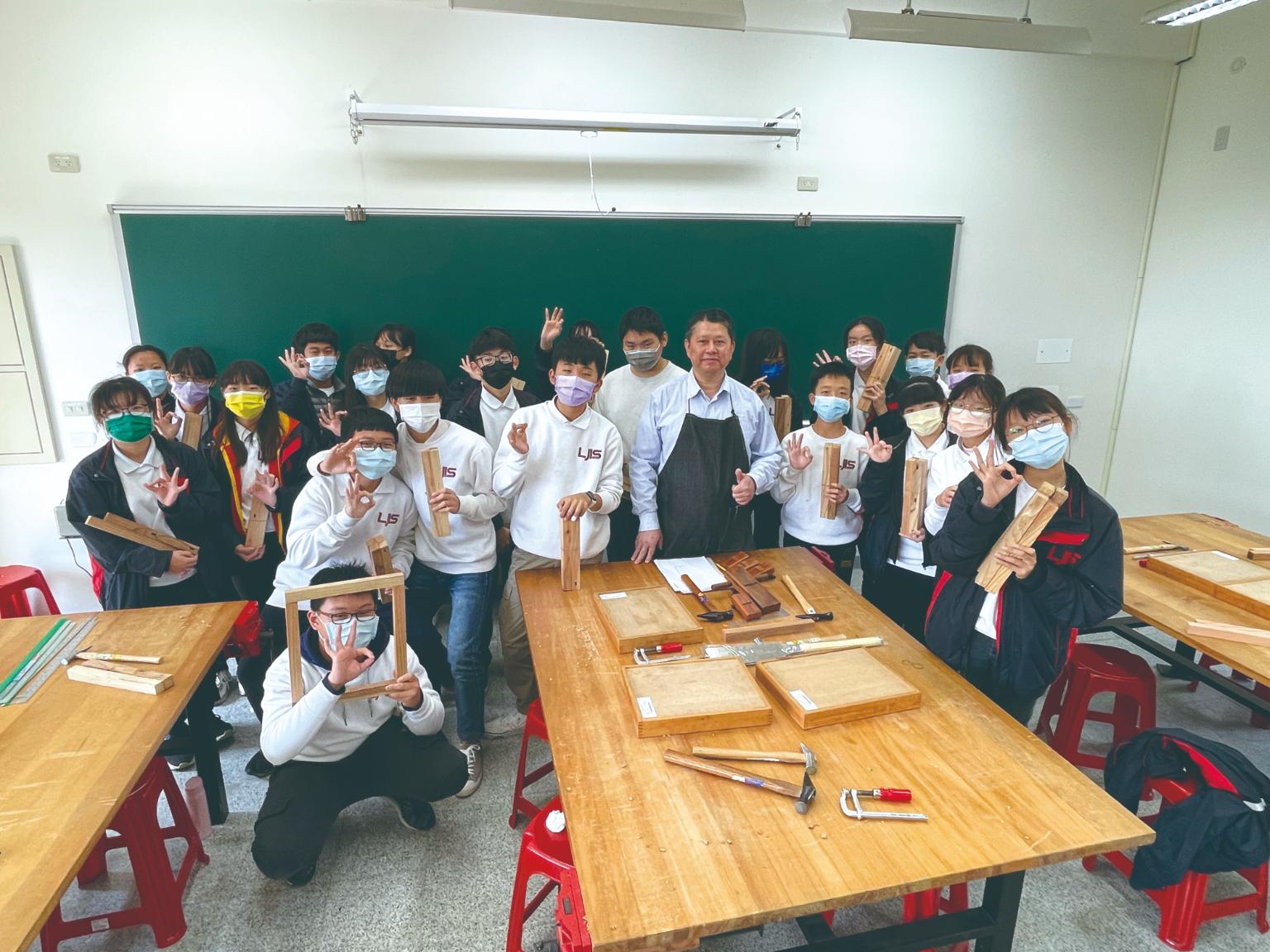 工藝課程帶領同學們在創作中快樂學習／鹿江國際中小學提供。