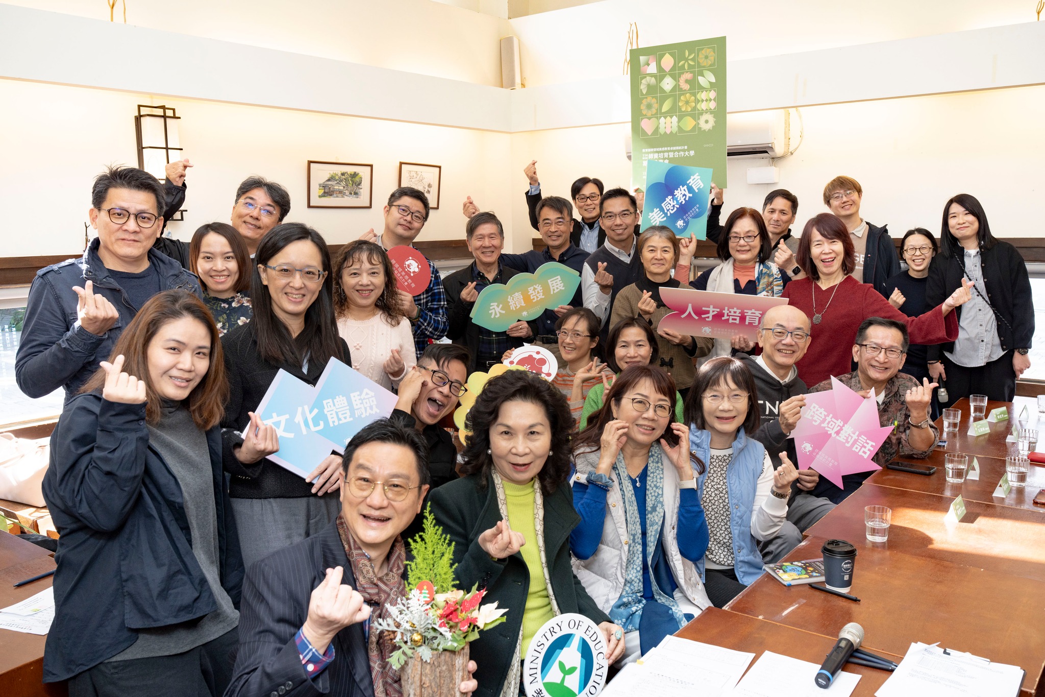 600218161 1284454597061428 9034155479364676044 N