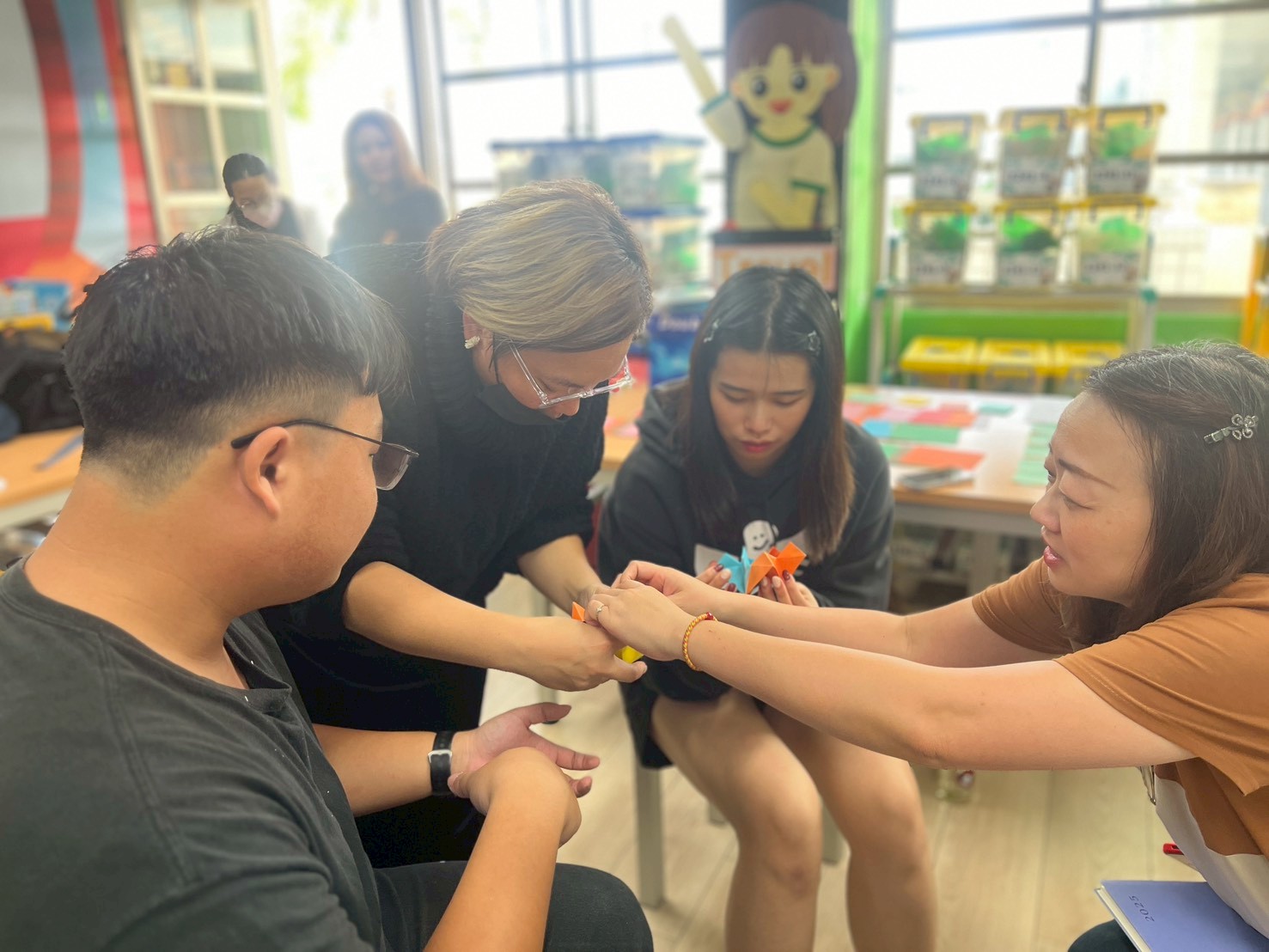 604696904 1290436596463228 6958438097370566977 N